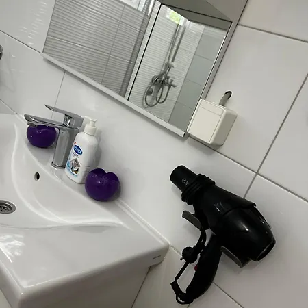 Aine - Old Bridge Apartman